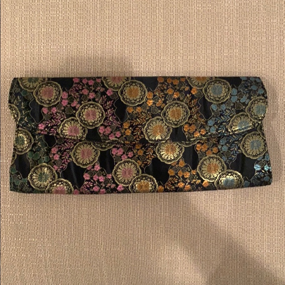 Clutch purse